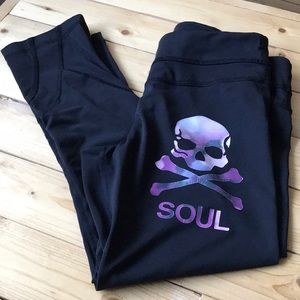 Soulcycle Lululemon Run Inspire Crop II size 6